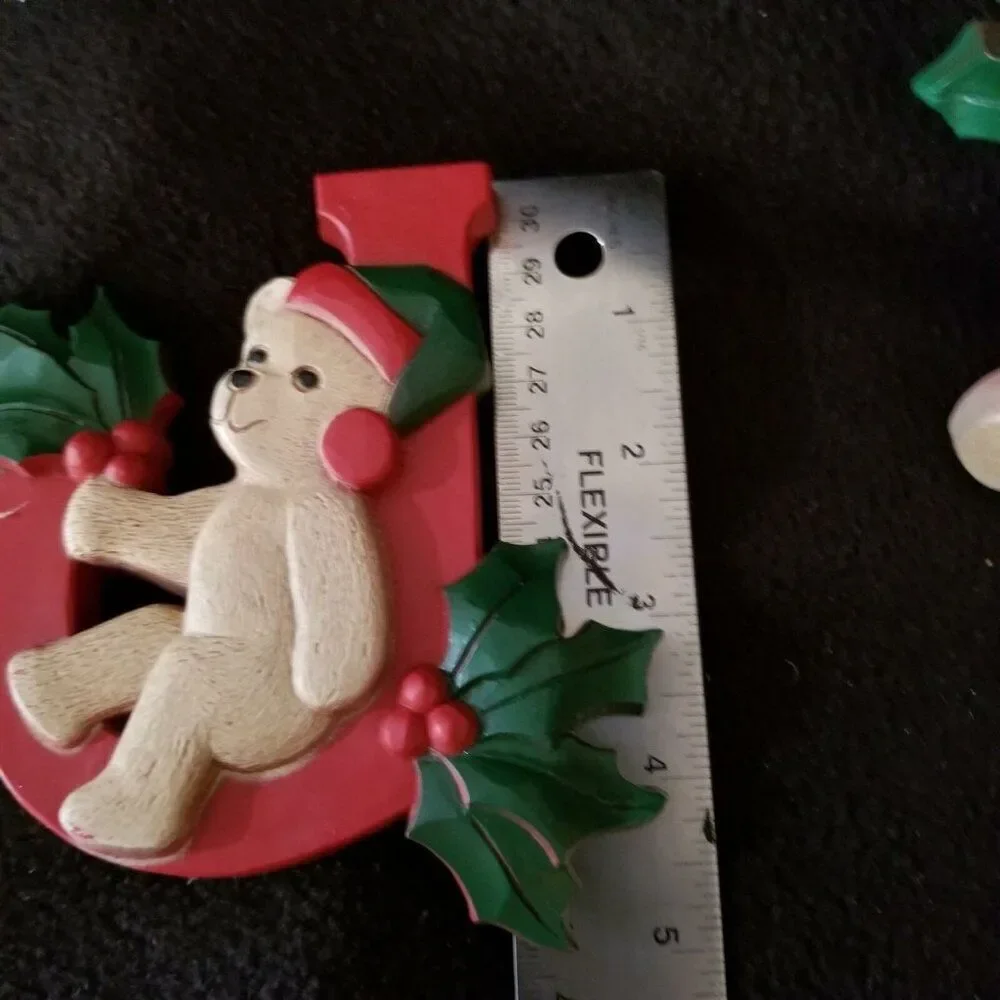 Vintage 80s Homco 1054 Christmas Joy Bears Holly Wall Hanging Plaque